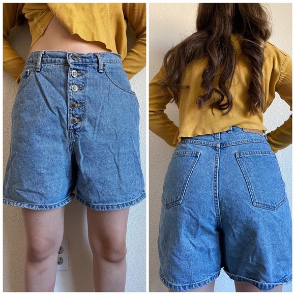 Vintage North crest high rise button up shorts 🏕 - Picture 3 of 4